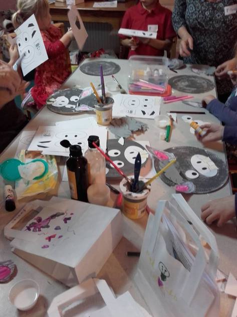 December Messy Church